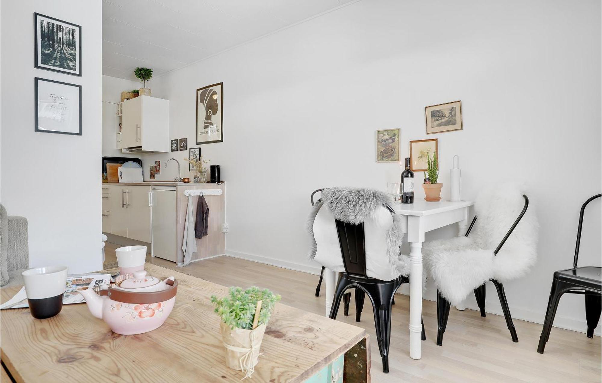 Beautiful Apartment In Neksø Exteriér fotografie