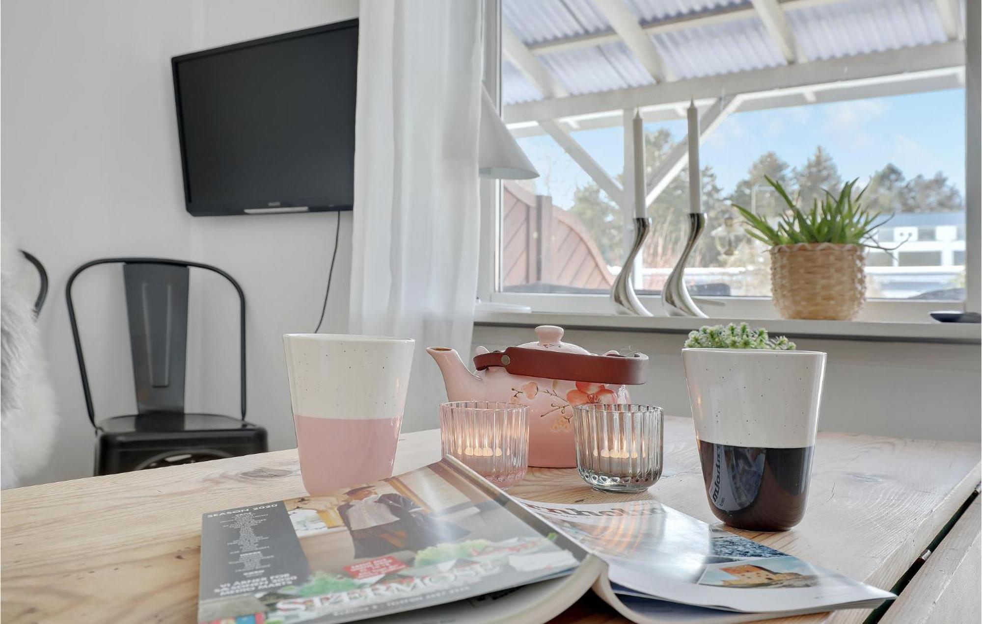 Beautiful Apartment In Neksø Exteriér fotografie